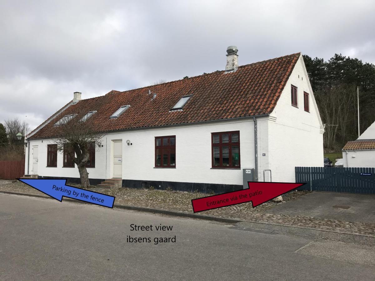 Ibsens Gaard Hotel Ebeltoft Bagian luar foto