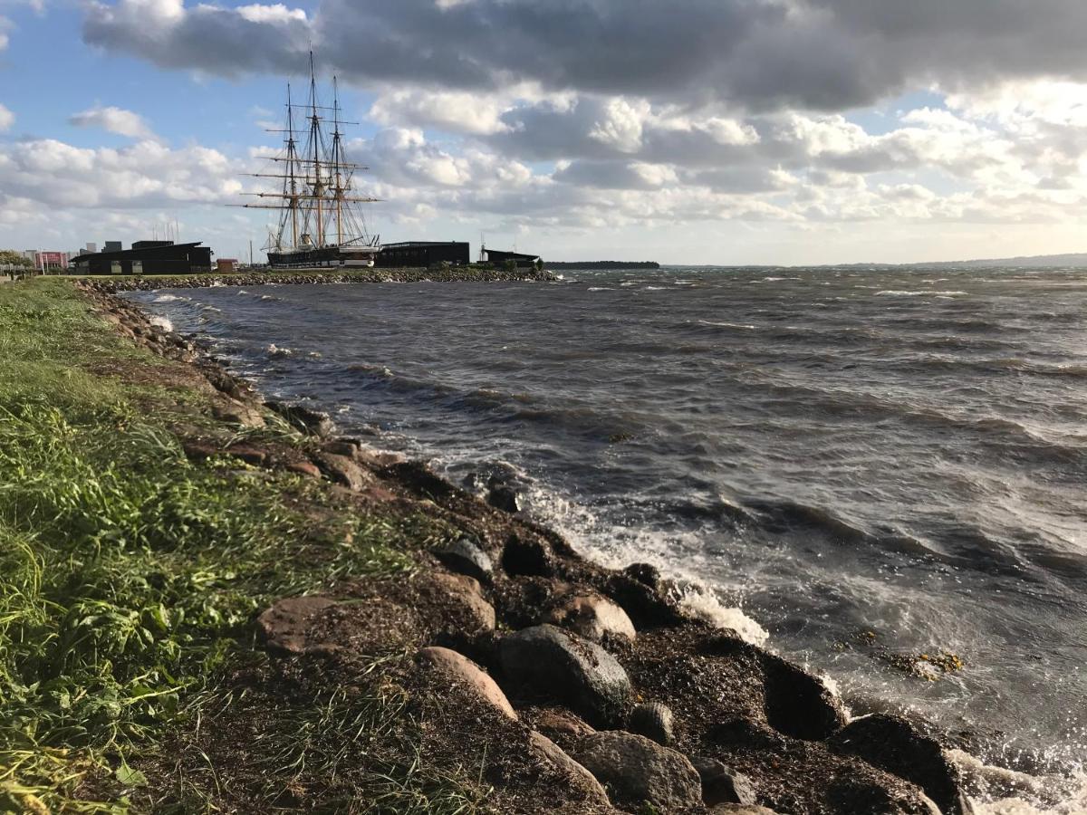 Ibsens Gaard Hotel Ebeltoft Bagian luar foto