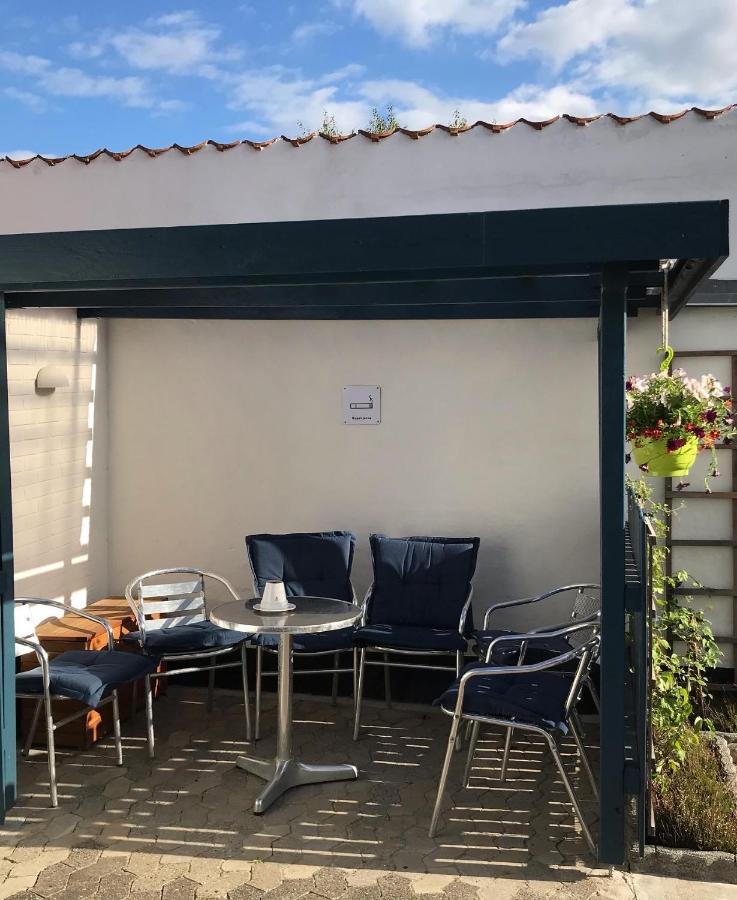 Ibsens Gaard Hotel Ebeltoft Bagian luar foto