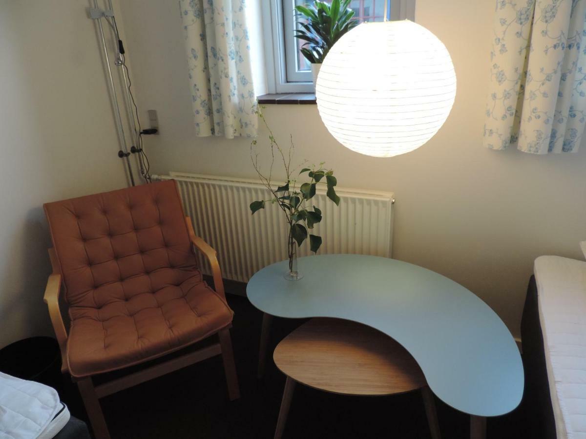 Ibsens Gaard Hotel Ebeltoft Bagian luar foto